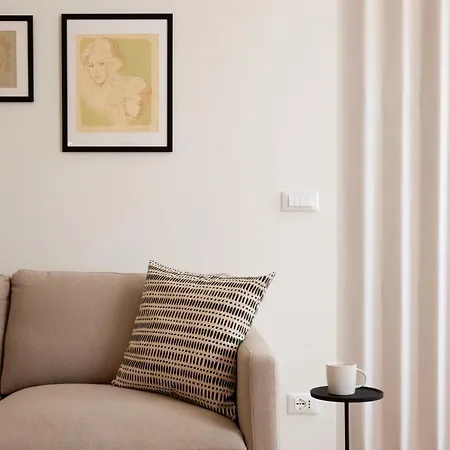 Realkasa Gallery Blue Apartment