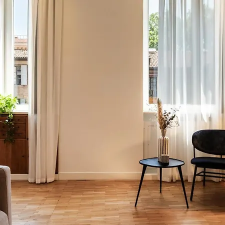 Realkasa Gallery Blue